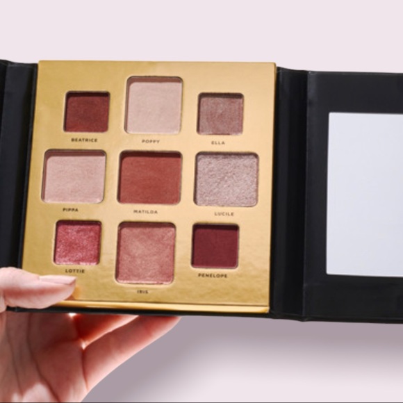 NEW Butter London Teddy Girl 9-Piece Eye Shadow Palette - Picture 9 of 16